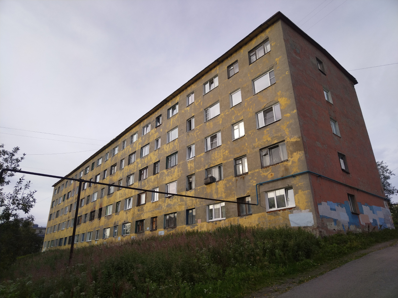 Murmansk, Улица Подстаницкого, 4