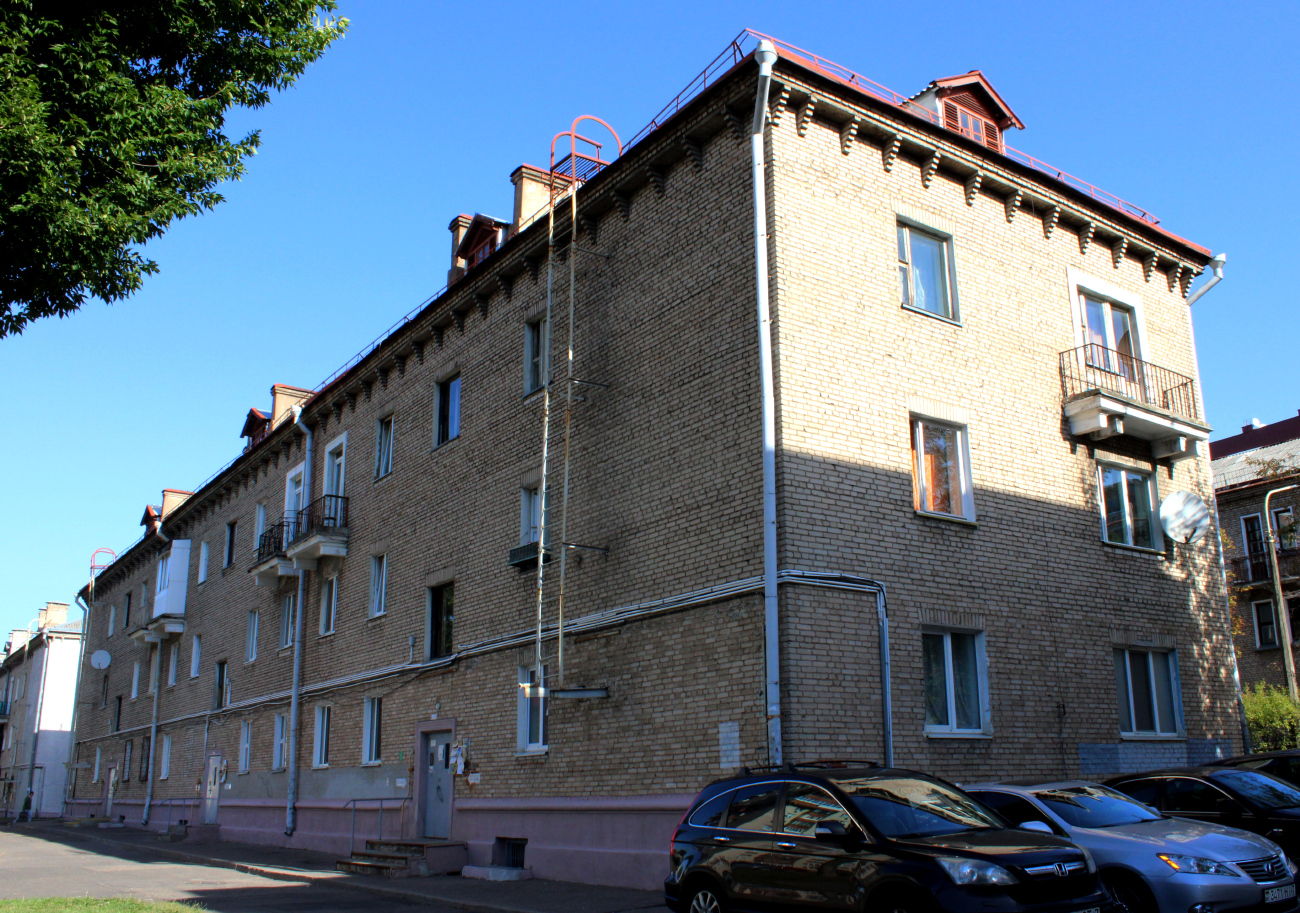 Минск, Улица Серафимовича, 6