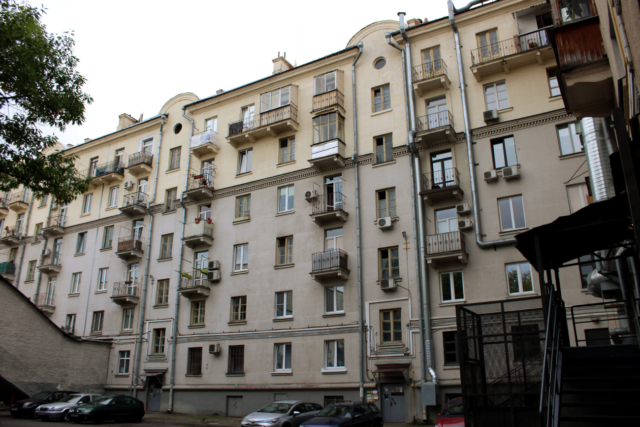 Минск, Проспект Независимости, 23 / Улица Энгельса, 8