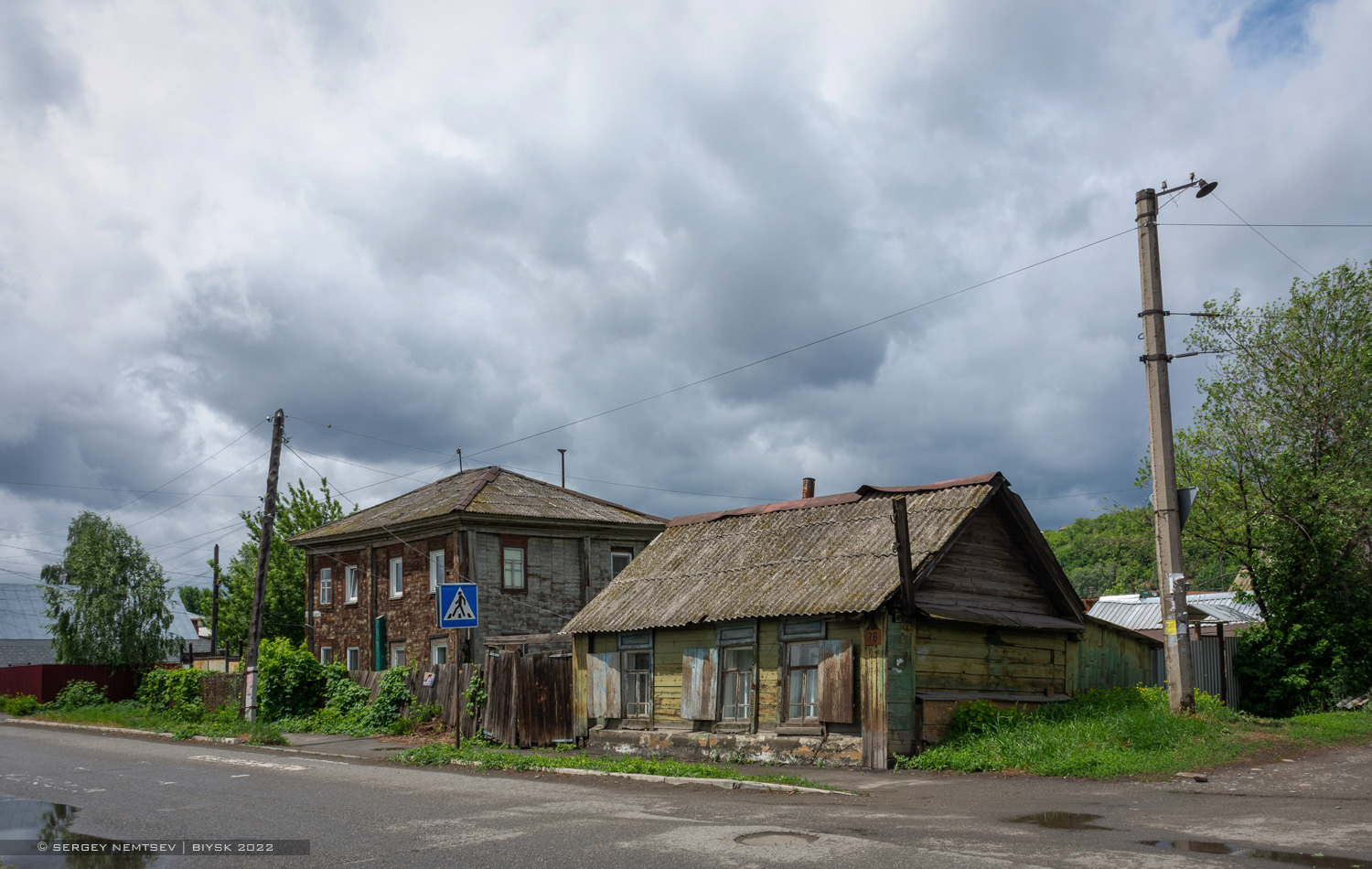 Бийск, Улица Льва Толстого, 76; Улица Льва Толстого, 78