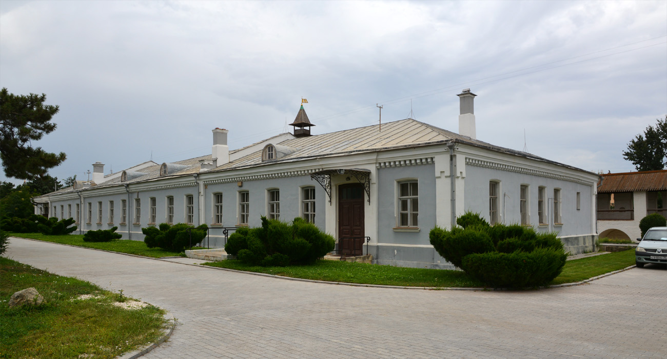 Астрахань, Улица Тредиаковского, 2 Астрахань, Улица Тредиаковского, 2