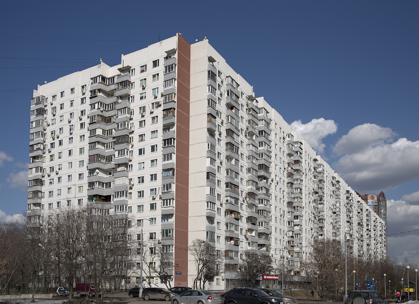 Москва, Можайское шоссе, 4 корп. 1 (подъезды 11–12); Можайское шоссе, 4 корп. 1 (подъезды 3-10); Можайское шоссе, 4 корп. 1 (подъезды 1–2)