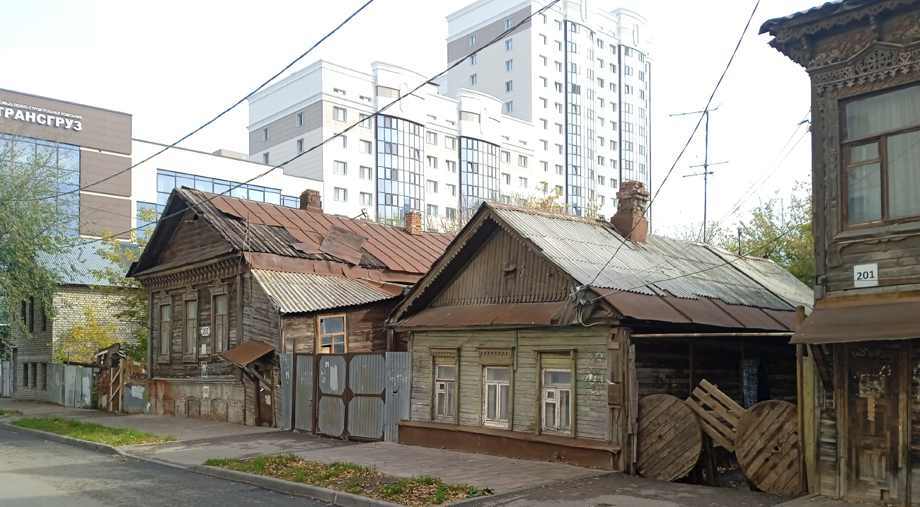 Самара, Ленинская улица, 203; Ленинская улица, 203; Ленинская улица, 201; Ленинская улица, 205; Ленинская улица, 215; Улица Пушкина, 194