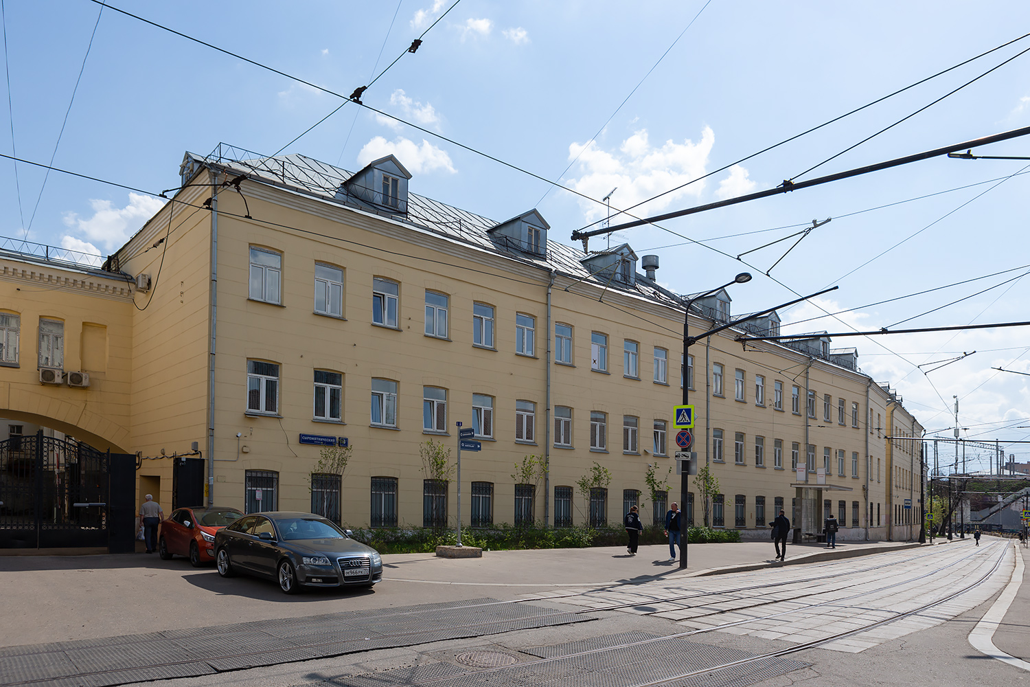 Москва, Сыромятнический проезд, 4 стр. 1