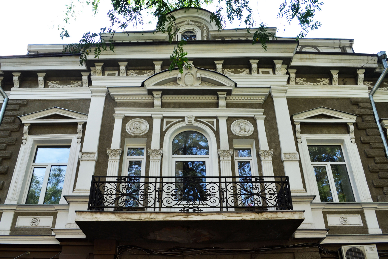 Одеса, Коблевська вулиця, 40