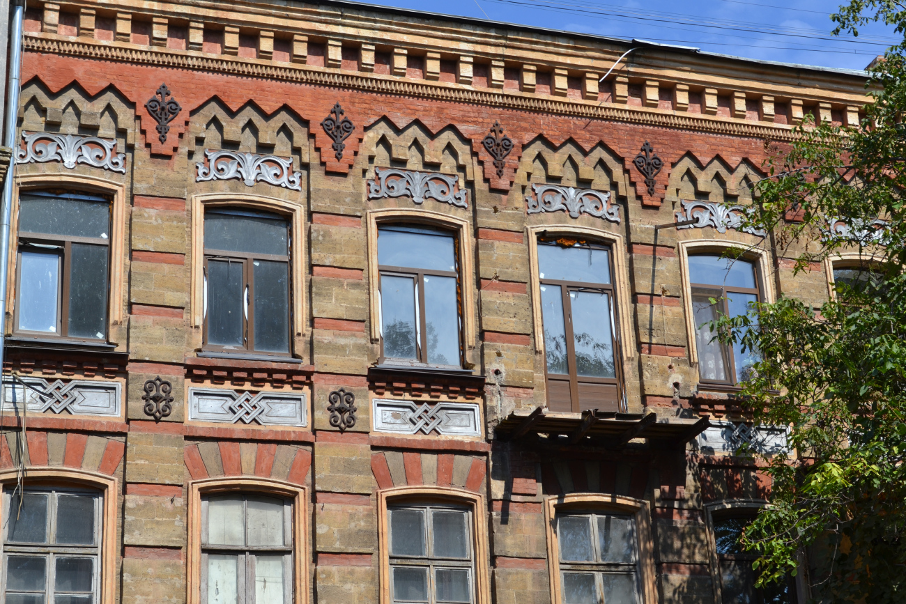 Odesa, Коблевська вулиця, 47 / Соборна площа, 6