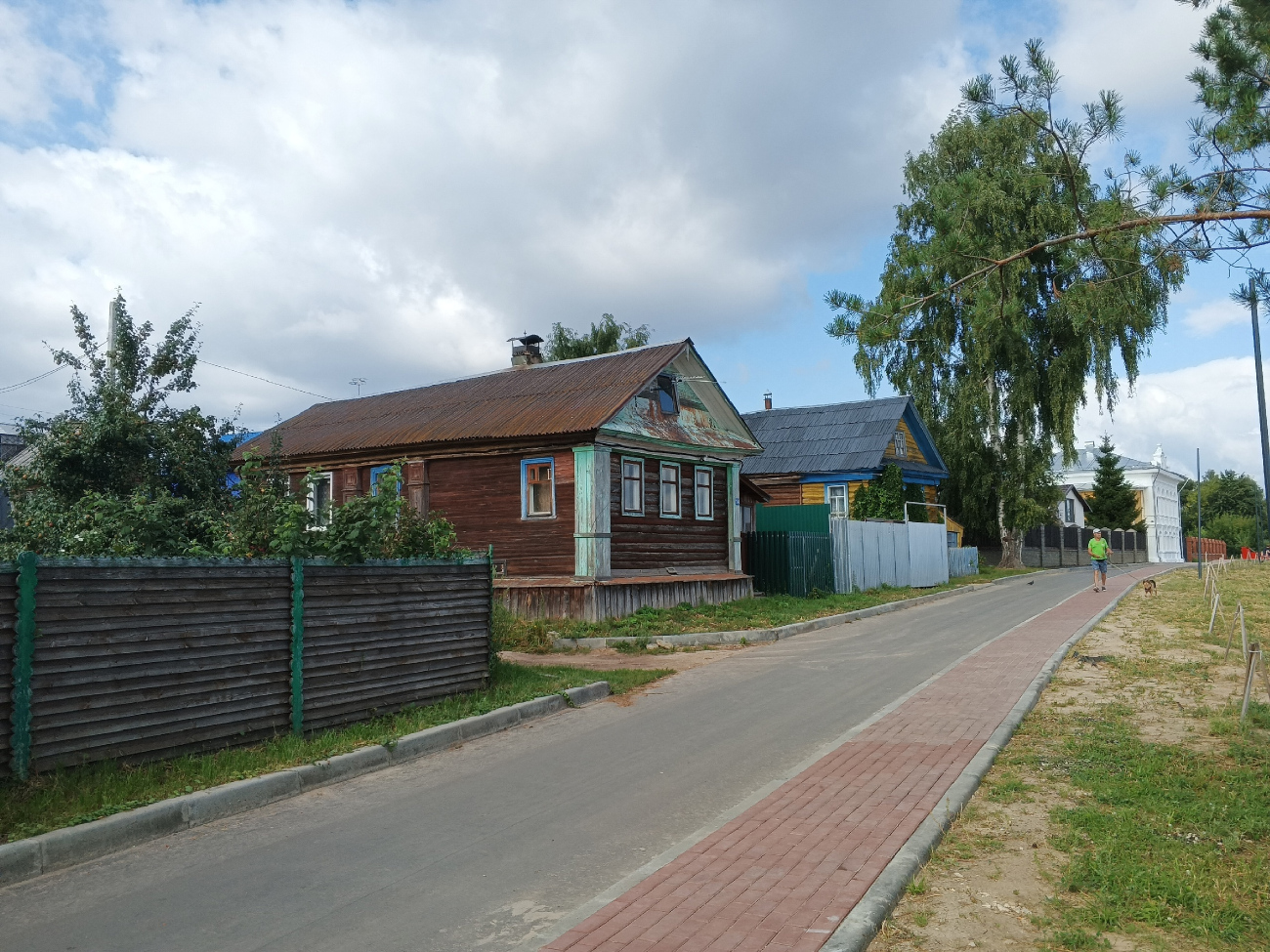 Чкаловск, Улица Халтурина, 14; Улица Халтурина, 10