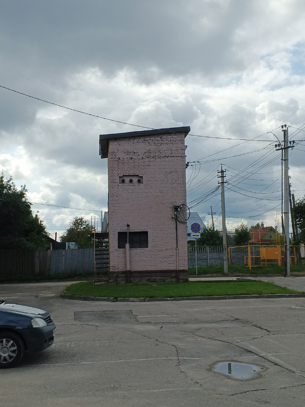 Чкаловск, Улица Островского, 8*