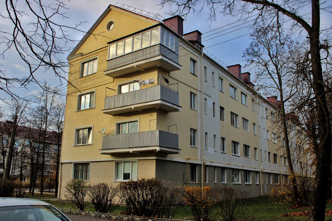 Минск, Центральная улица, 4 / Улица Лизы Чайкиной, 3