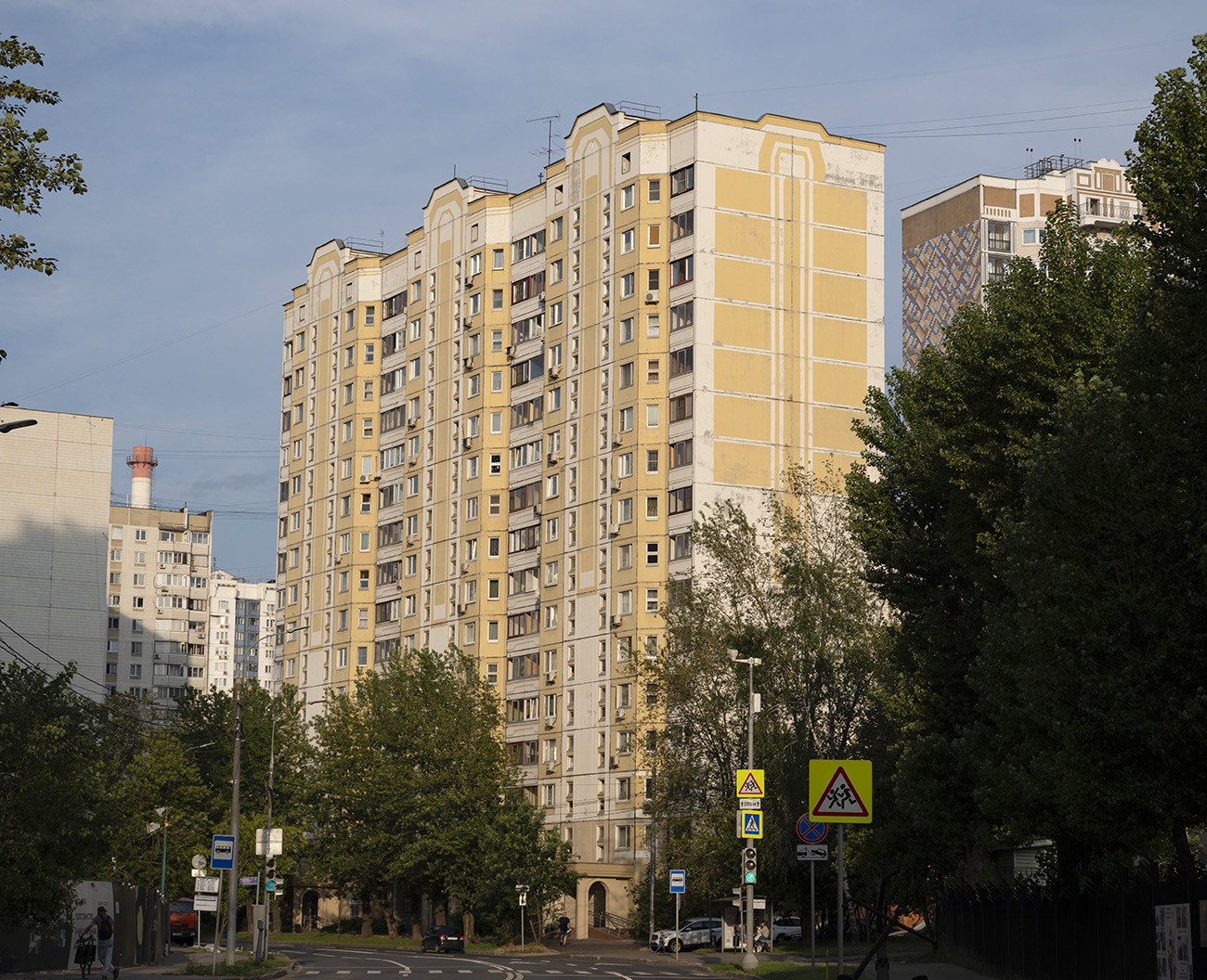 Москва, Кастанаевская улица, 53