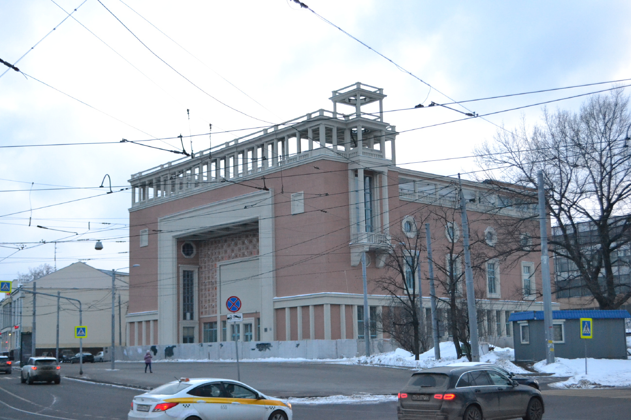 Москва, Семёновская площадь, 5 / Улица Измайловский Вал, 5; Улица Измайловский Вал, 3
