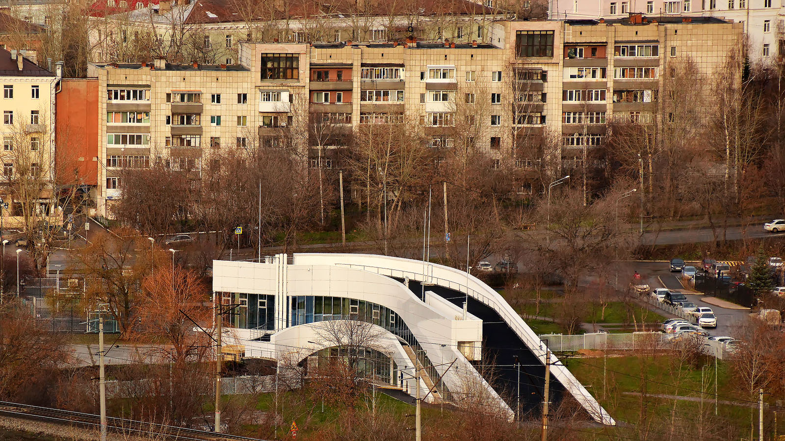 Пермь, Екатерининская улица, 225/1; Екатерининская улица, 220