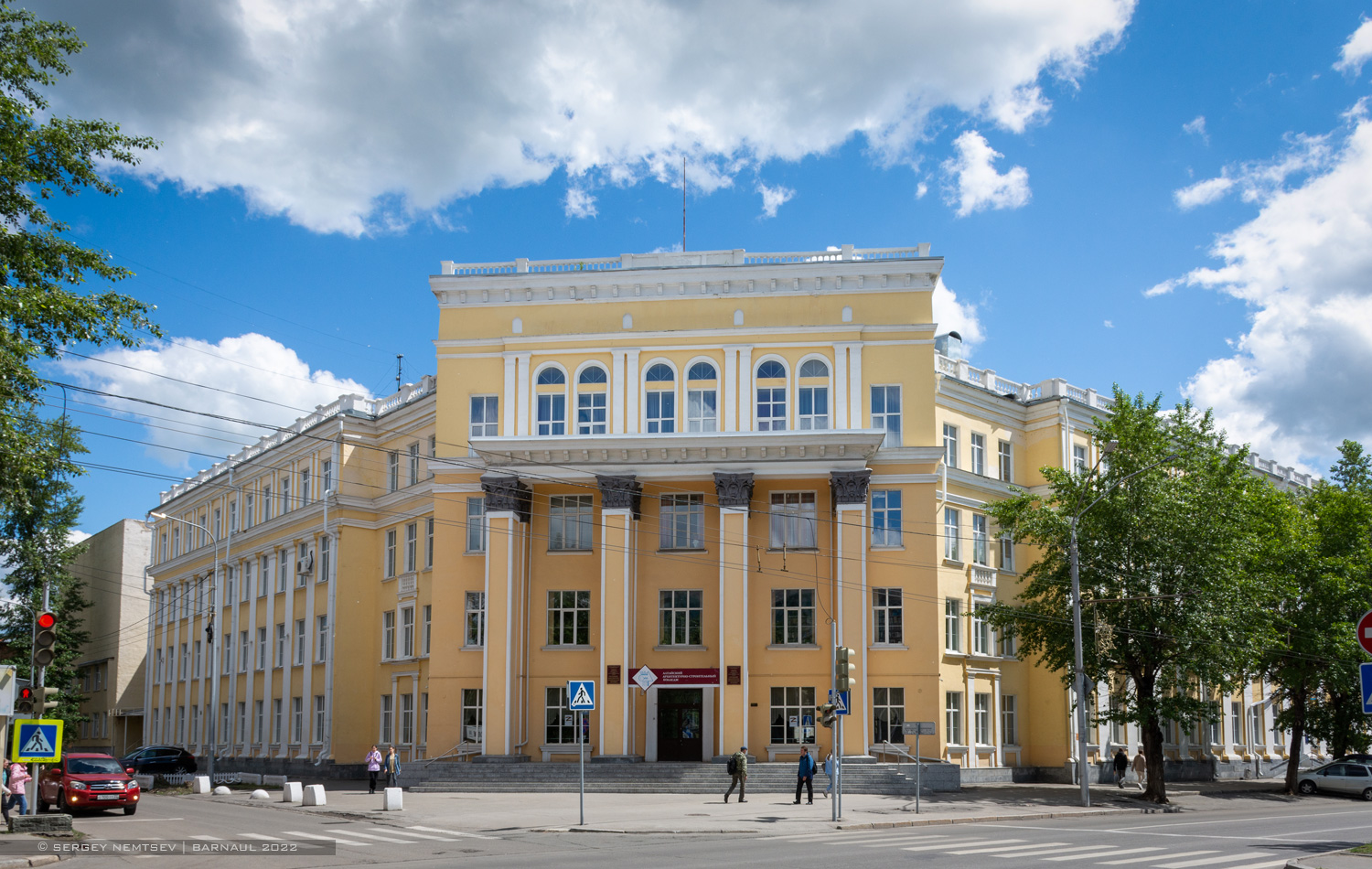 Барнаул, Проспект Ленина, 68