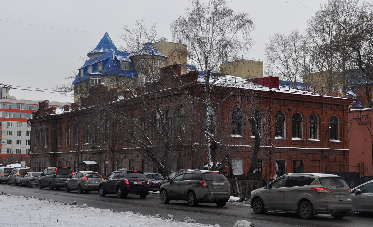 Омск, Улица Куйбышева, 48