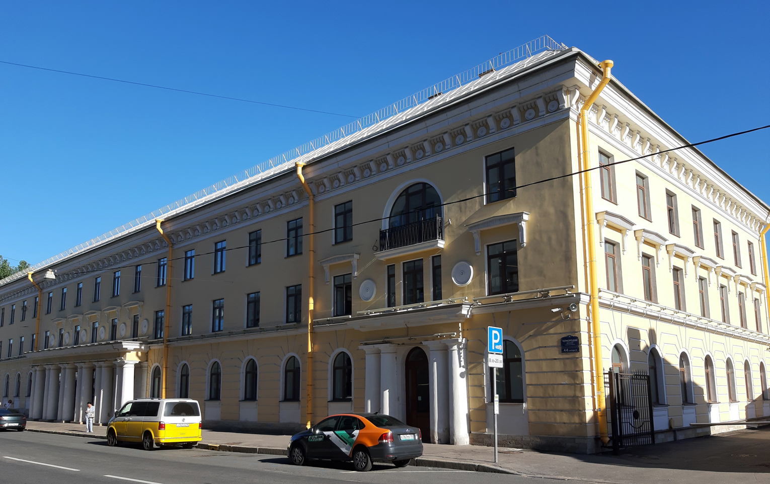 Санкт-Петербург, Чернорецкий переулок, 4-6