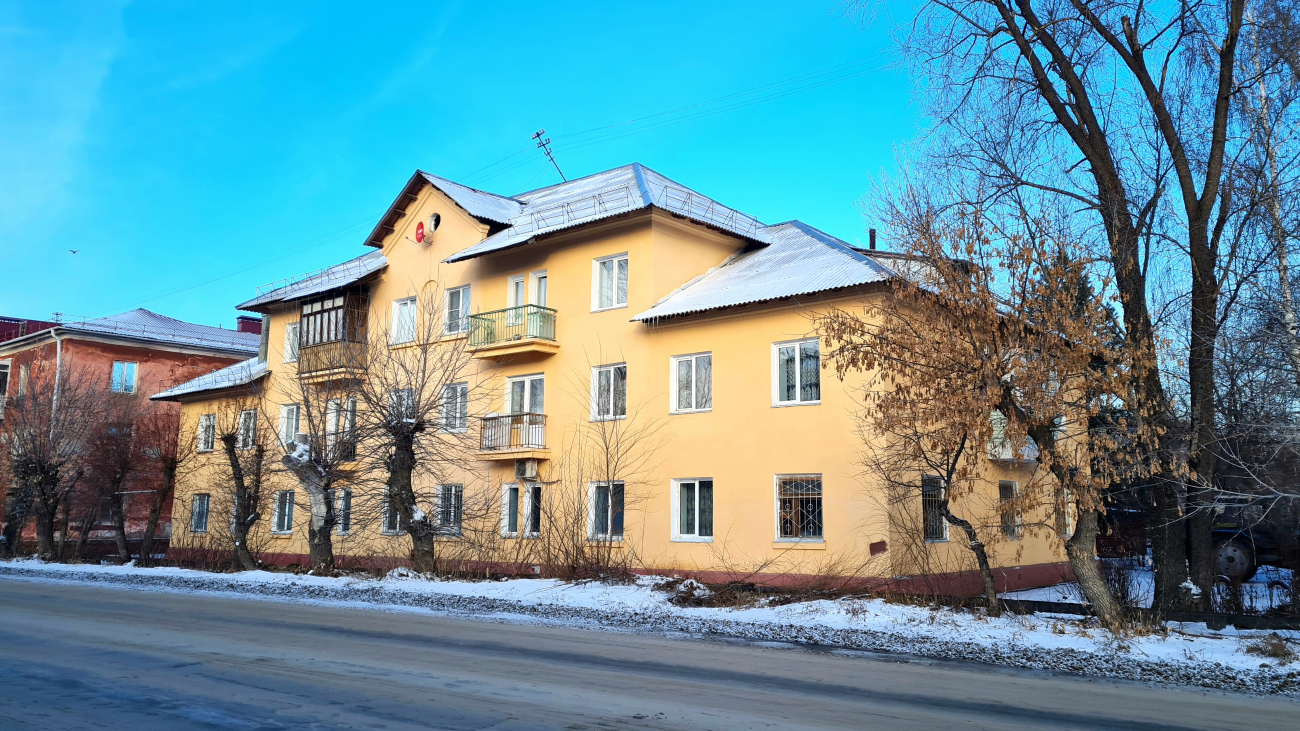 Omsk, Запорожская улица, 8