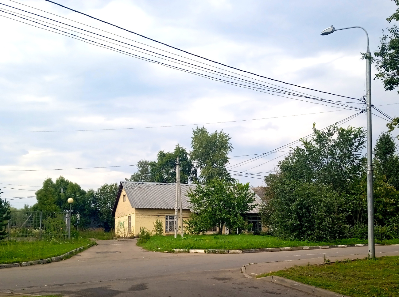 Поселение Рязановское, пос. Остафьево, 29А