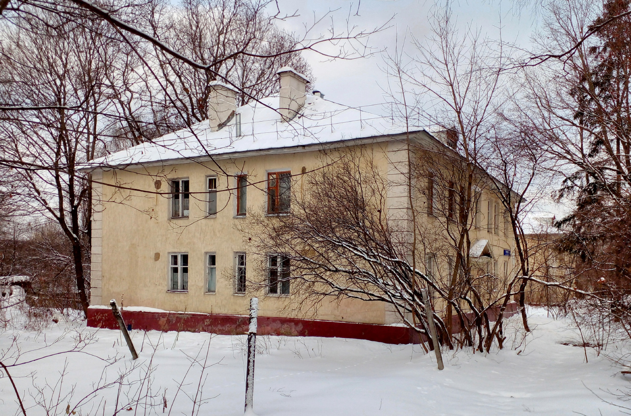 Moskau, Профсоюзная улица, 123А стр. 25 / Тютчевская аллея, 25