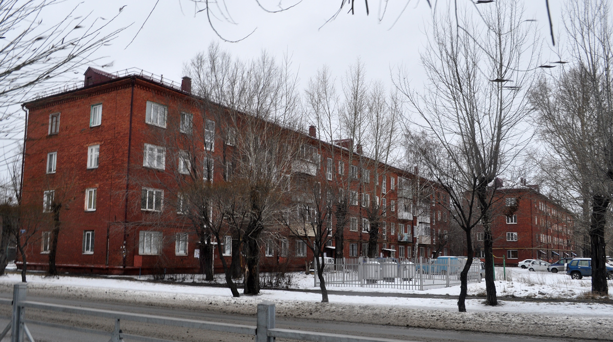 Омск, 1-я Шинная улица, 67; 1-я Шинная улица, 61