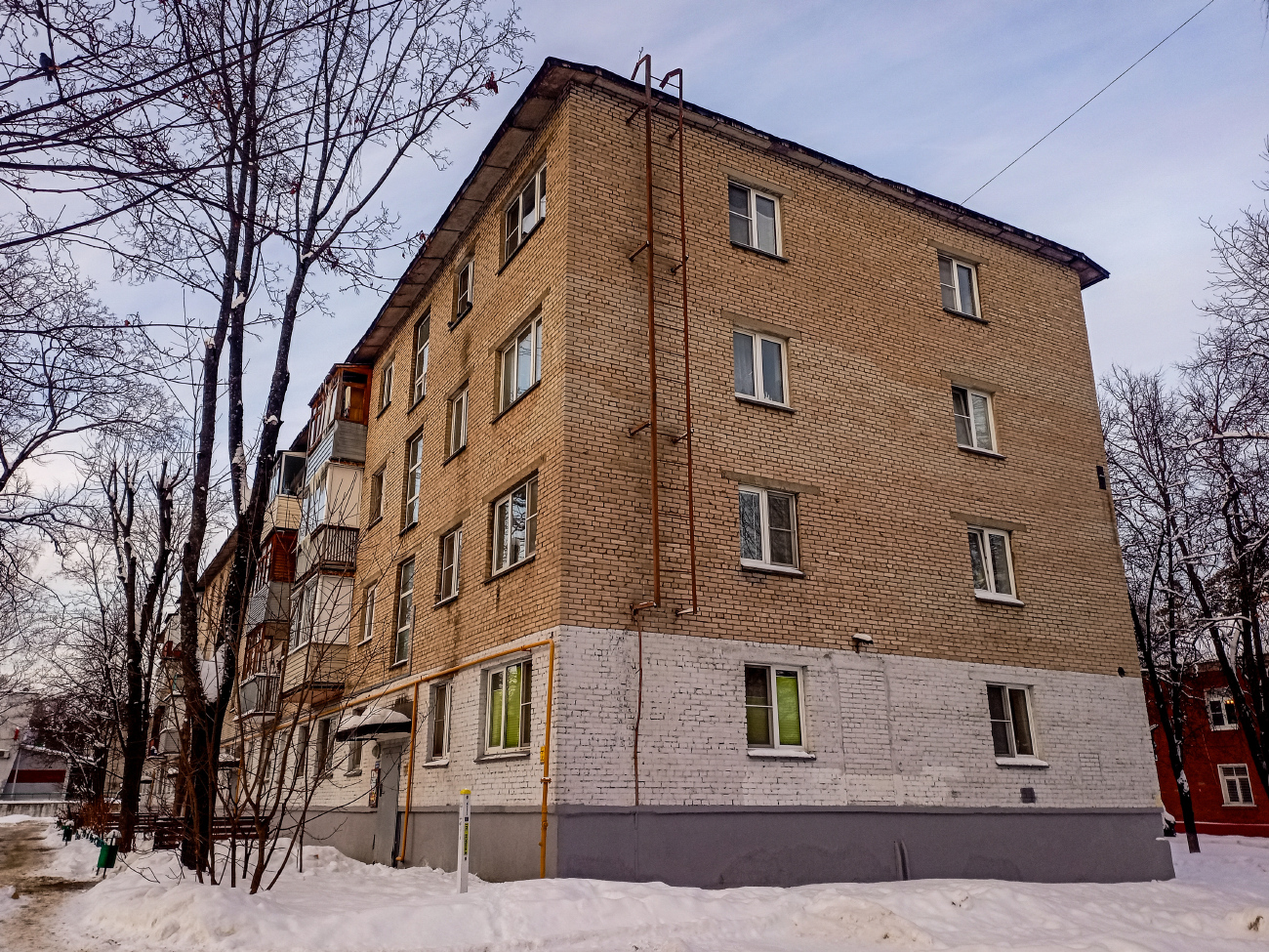 Черноголовка, Первая улица, 10