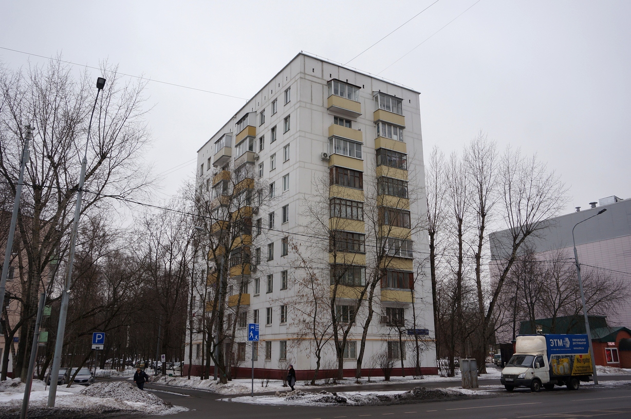 Москва, Улица Юных Ленинцев, 54 корп. 1