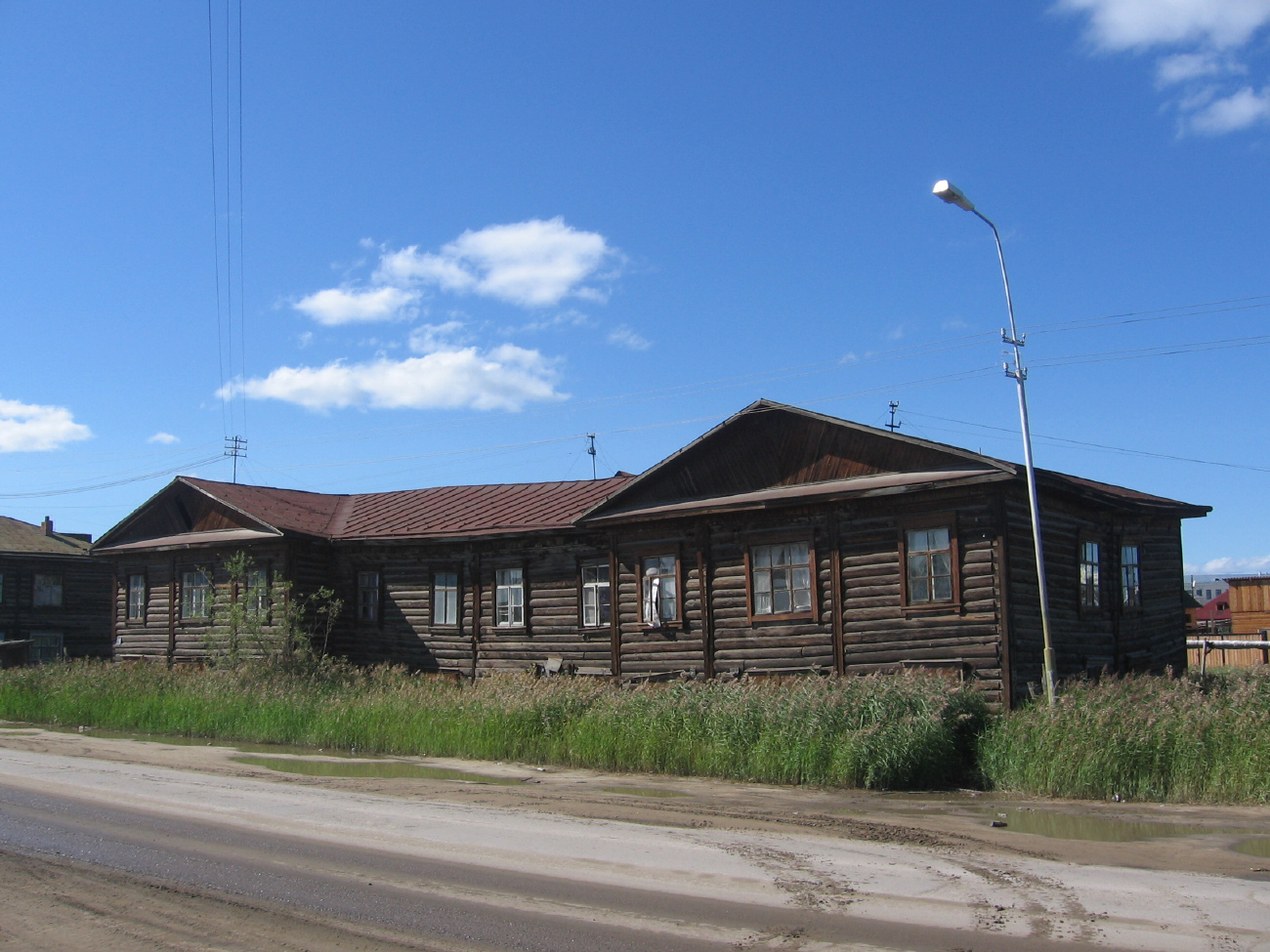 Якутск, Улица Дежнева, 28