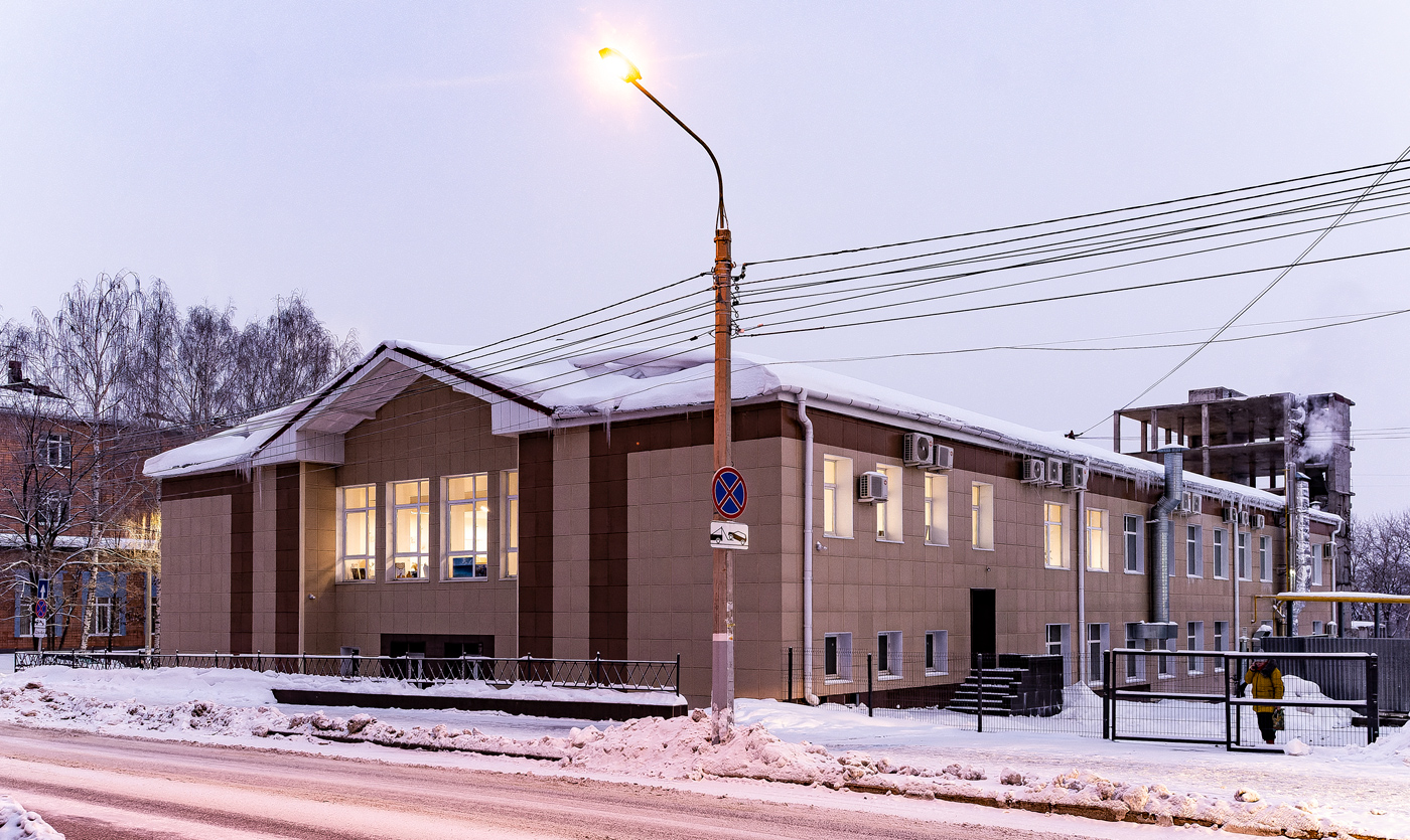 Ижевск, Красногеройская улица, 16