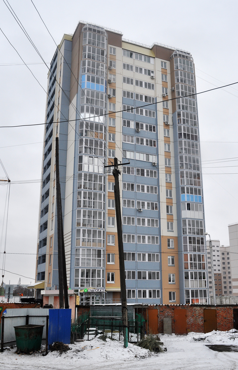 Omsk, Улица Леонида Маслова, 4