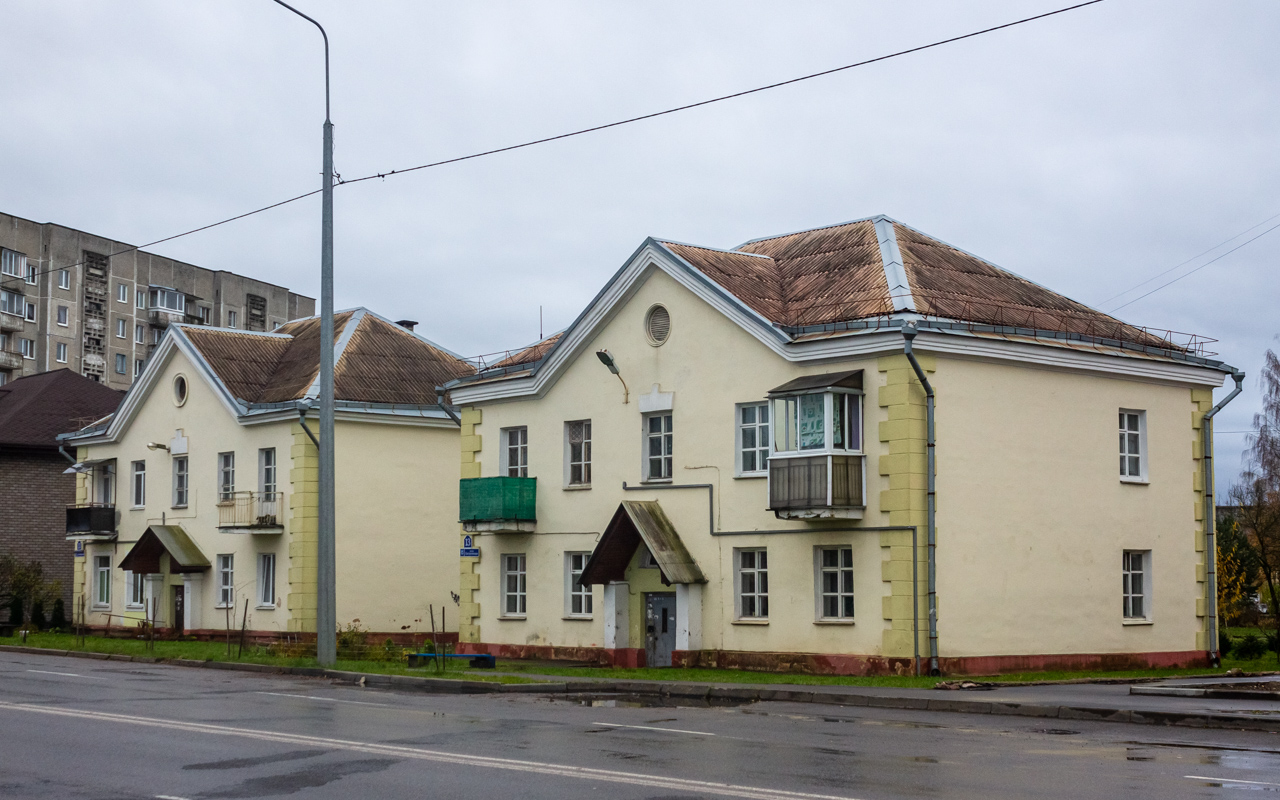Полоцк, Октябрьская улица, 11; Октябрьская улица, 13