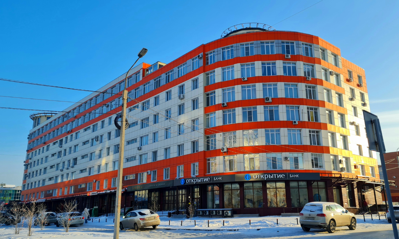 Omsk, Улица 10 лет Октября, 70