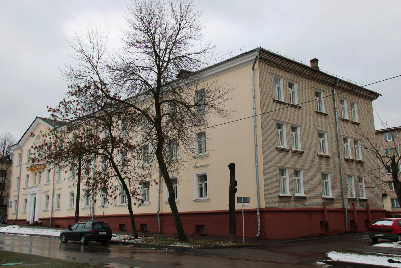 Минск, Улица Тухачевского, 22 / Улица Айвазовского, 2