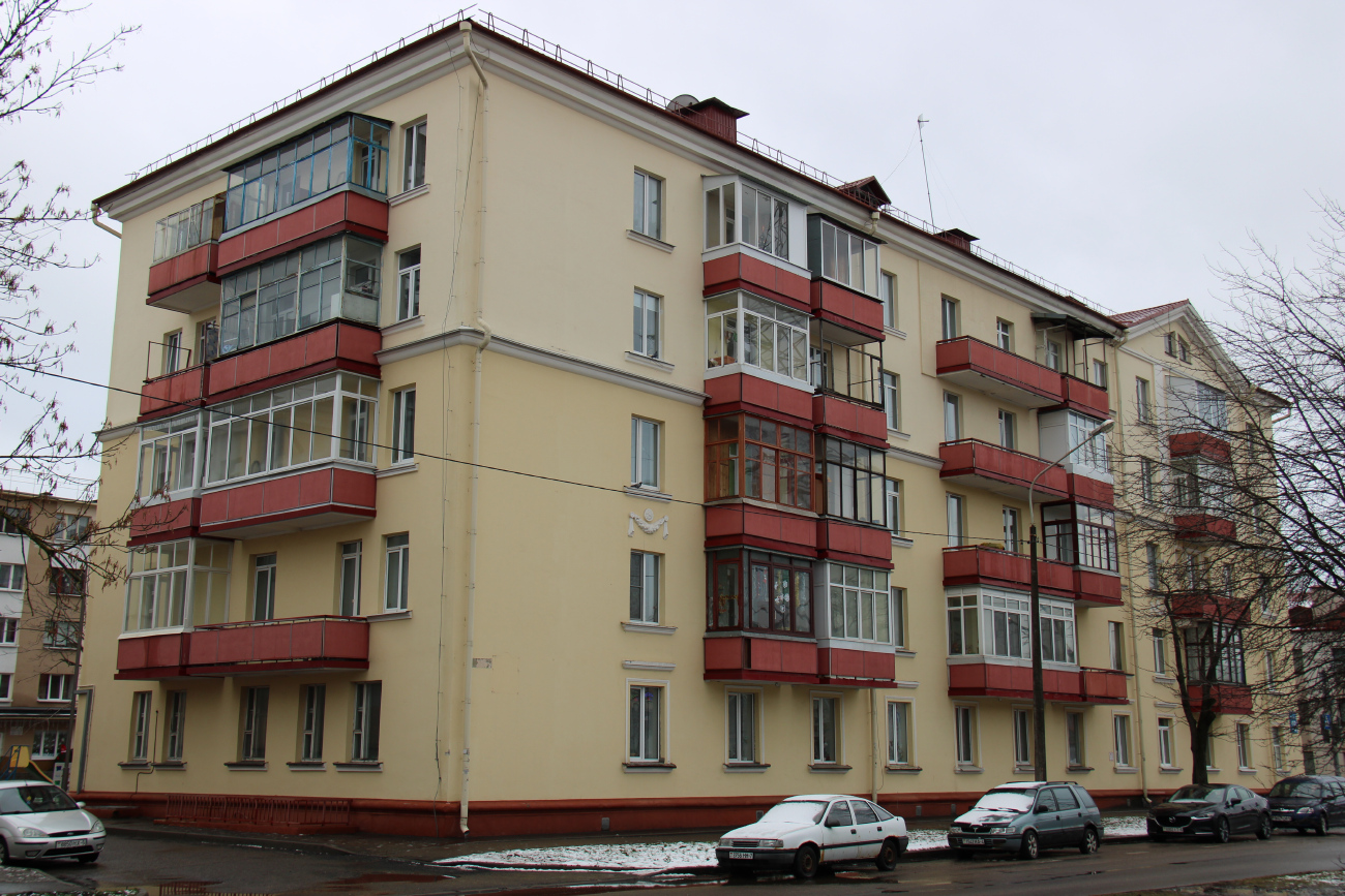 Минск, Улица Тухачевского, 18 / Улица Плеханова, 29