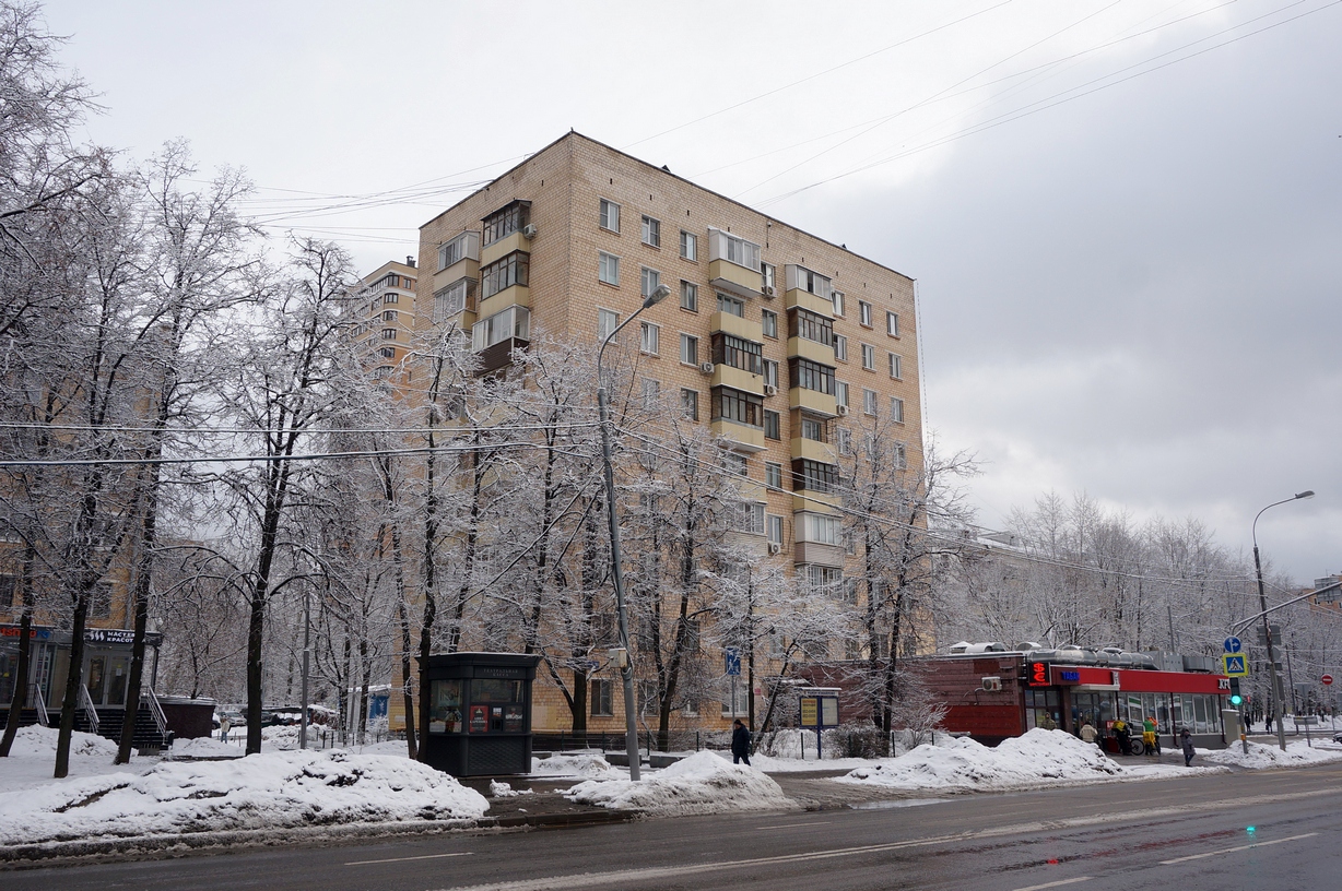 Moscow, 9-я Парковая улица, 30