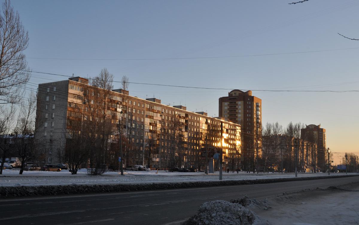 Омск, Заозёрная улица, 17