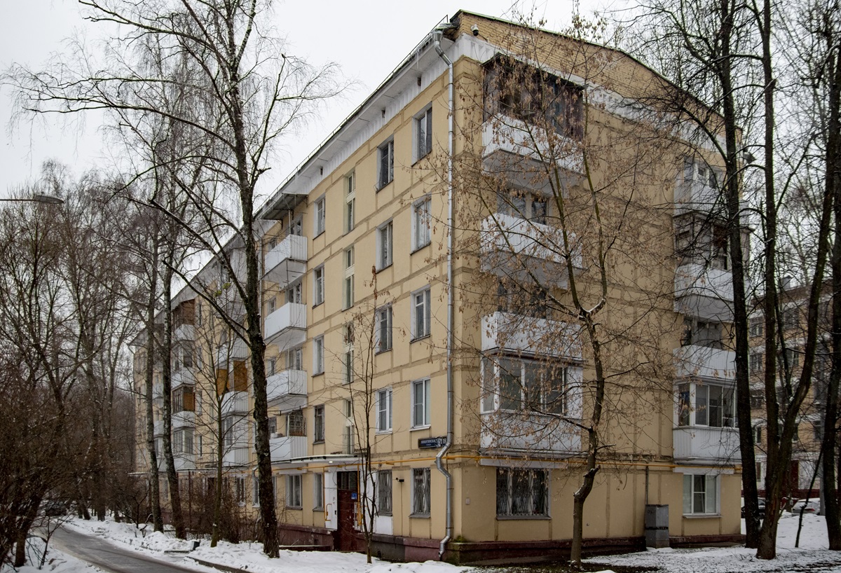 Москва, Никитинская улица, 18