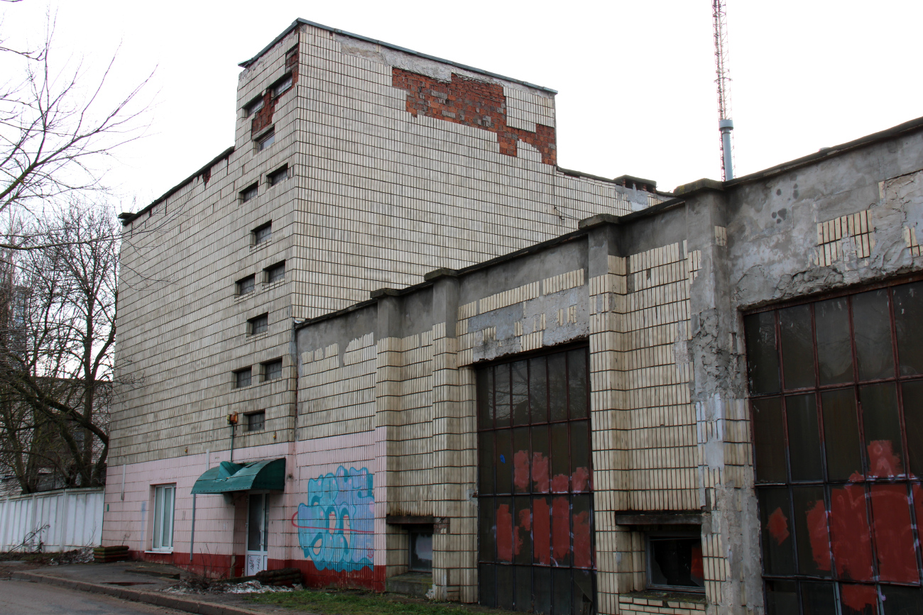 Минск, Железнодорожная улица, 116 корп. 2 / Прямая улица, 1