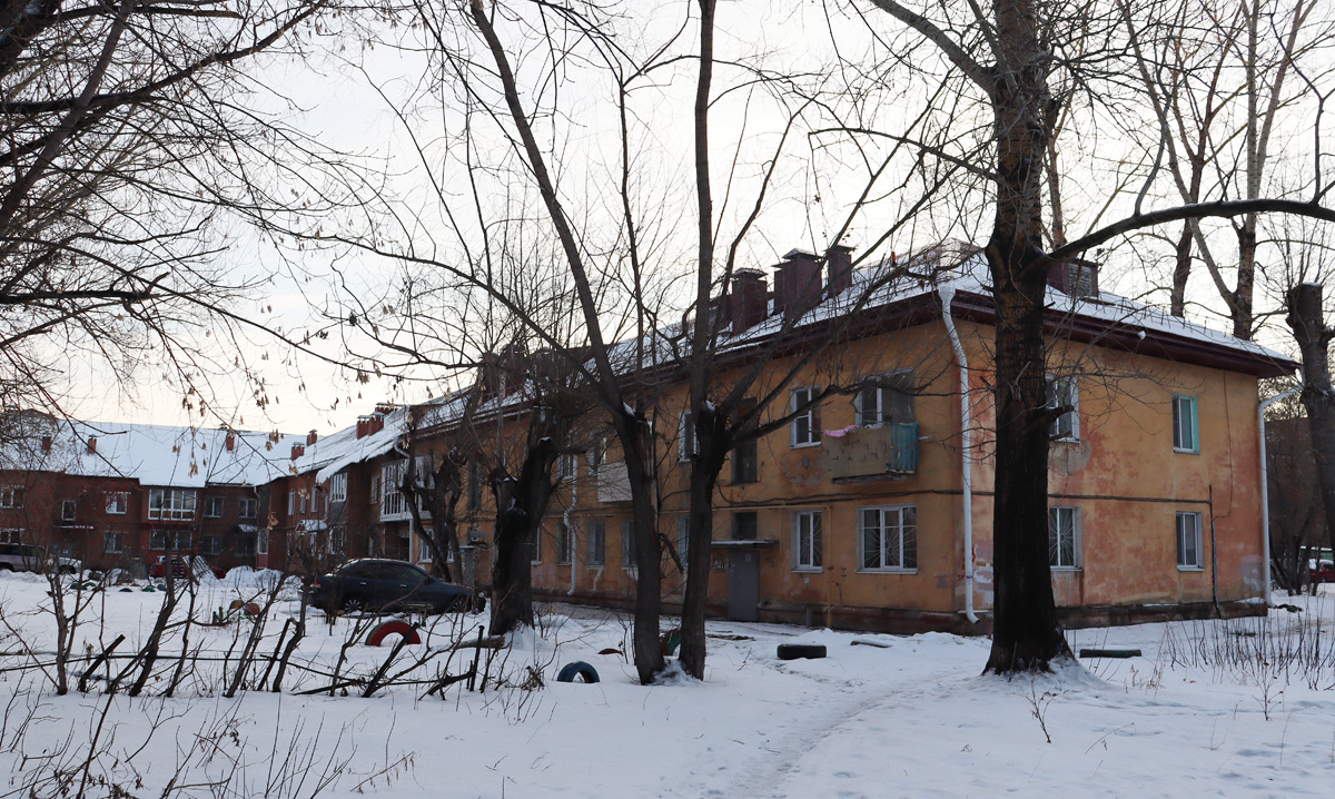 Омск, Молодогвардейская улица, 23/1; Молодогвардейская улица, 23