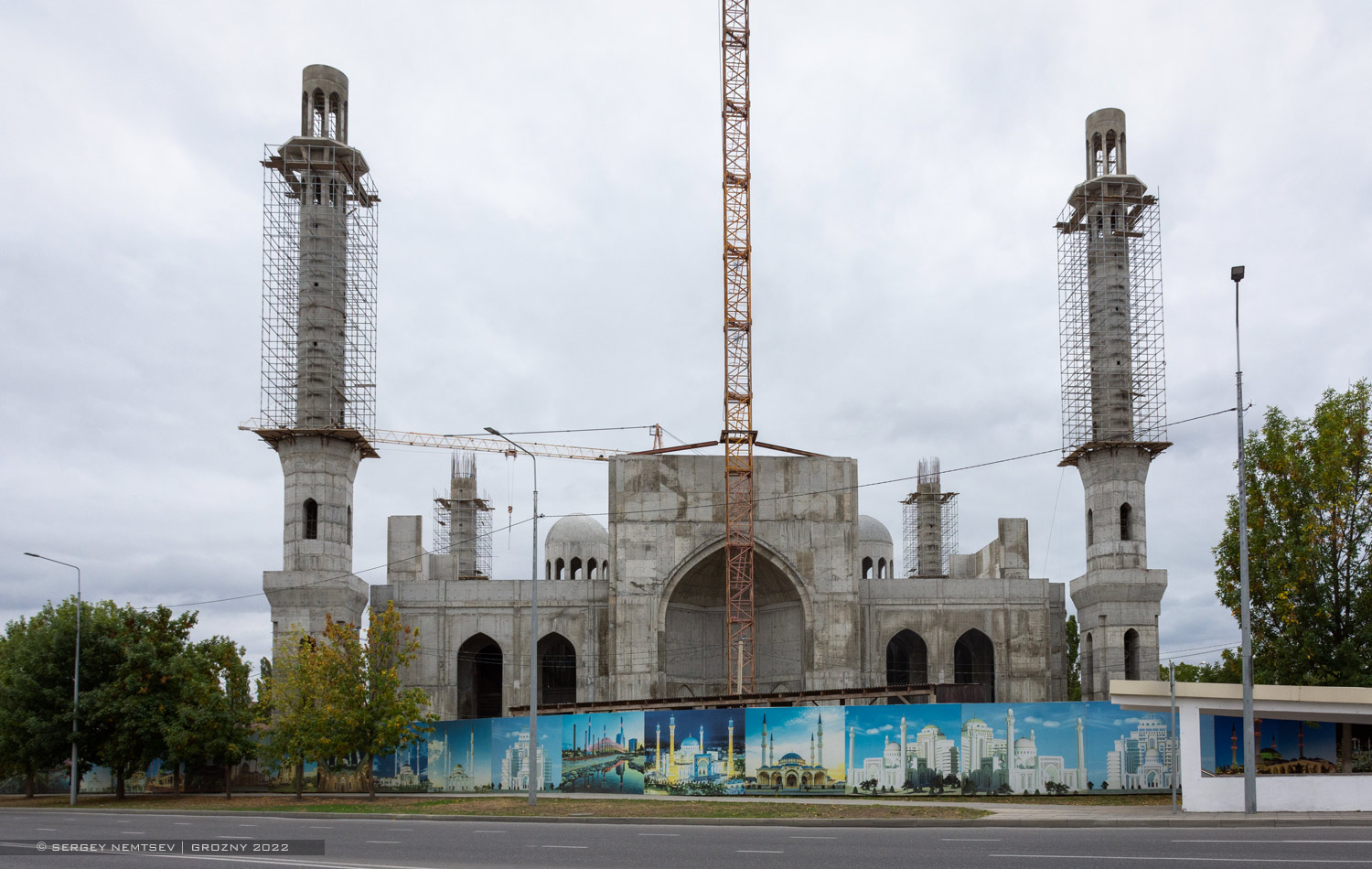 Грозный, Проспект Ахмат-Хаджи Абдулхамидовича Кадырова, 130