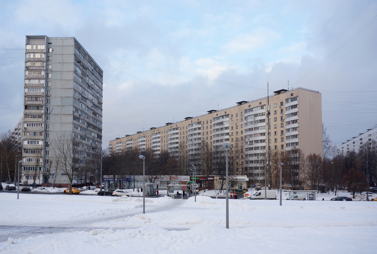 Москва, улица Академика Янгеля, 4; улица Академика Янгеля, 4 корп. 2; Кировоградская улица, 44 корп. 2