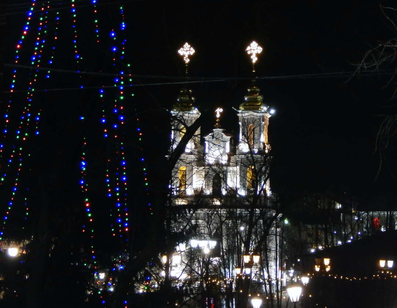 Віцебск, Воскресенская площадь, 1