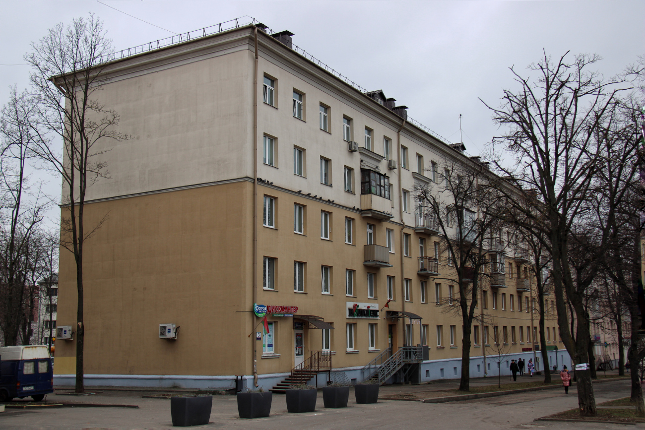 Минск, Бульвар Тракторостроителей, 3