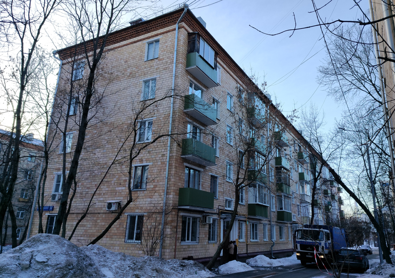 Москва, Верхняя Первомайская улица, 19