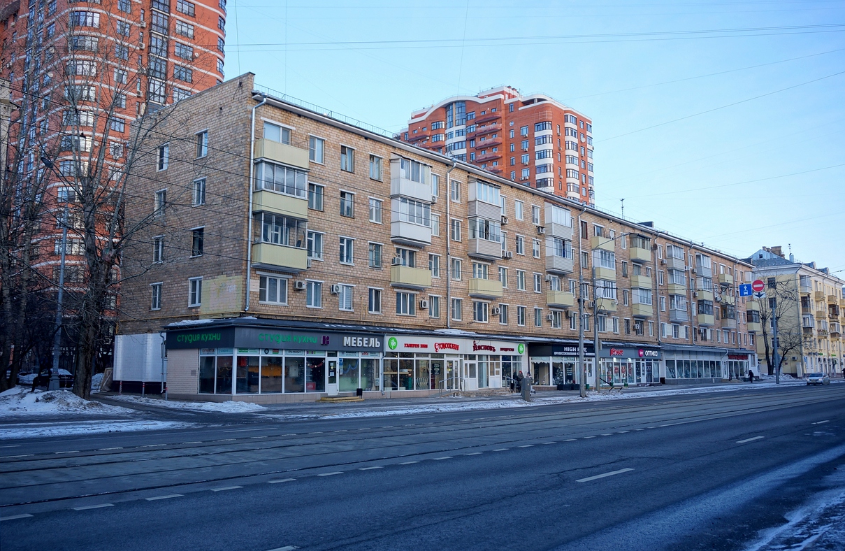 Москва, Первомайская улица, 99
