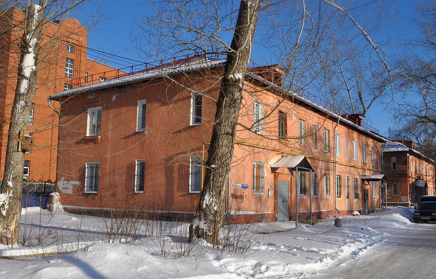 Омск, Улица 50 лет Профсоюзов, 73