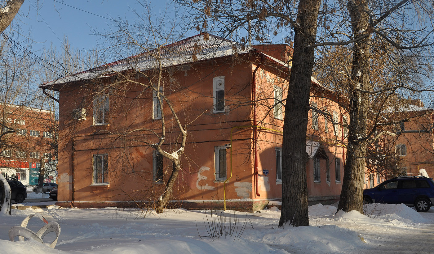 Омск, Улица 50 лет Профсоюзов, 71