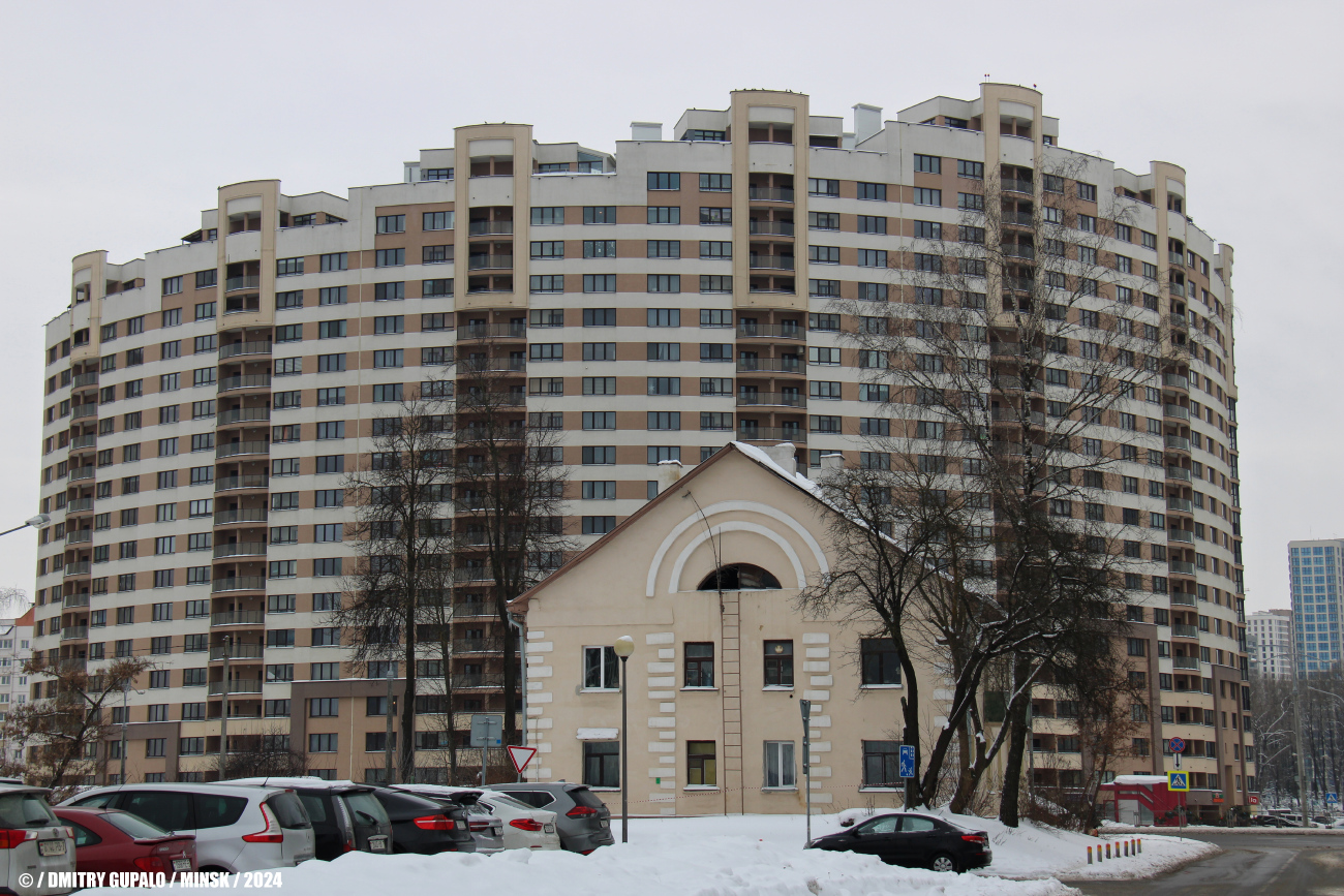 Минск, Аэродромная улица, 109; Аэродромная улица, 32