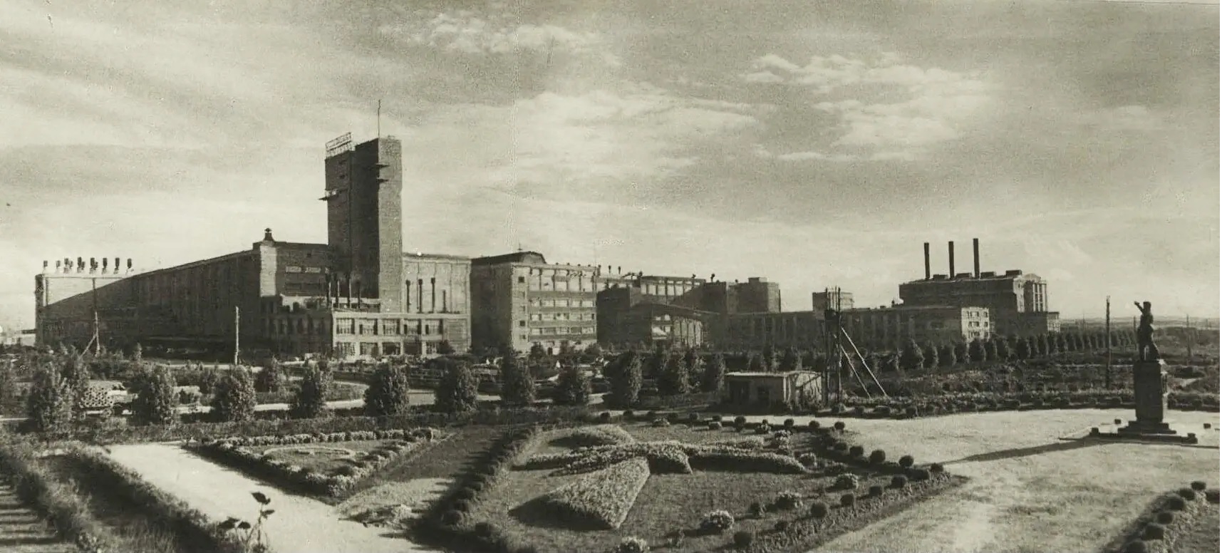 Санкт-Петербург, Московское шоссе, 13 лит. АЕ