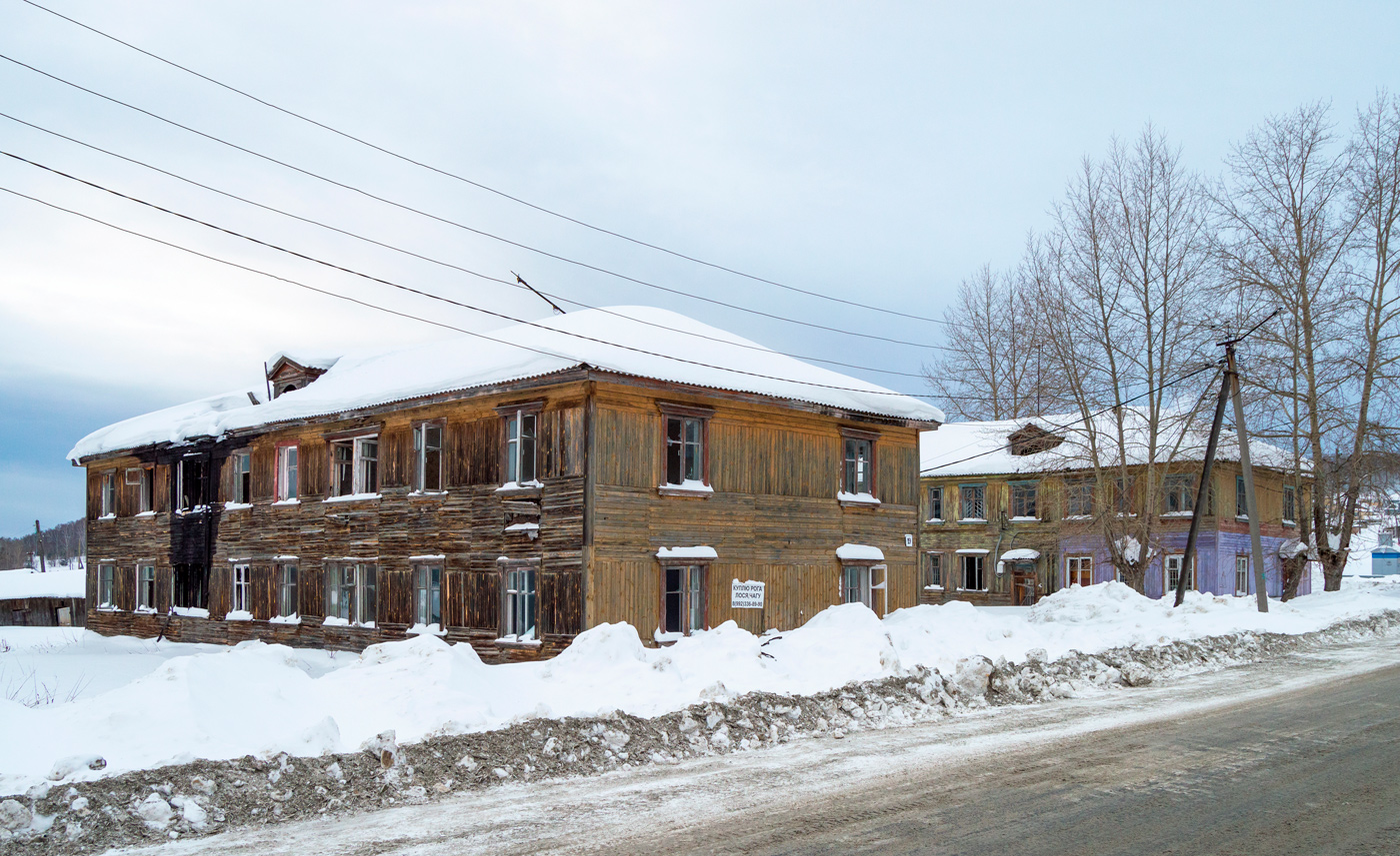 Верхнеуфалейский городской округ, посёлок Черемшанка, Советская улица, 19; посёлок Черемшанка, Советская улица, 17