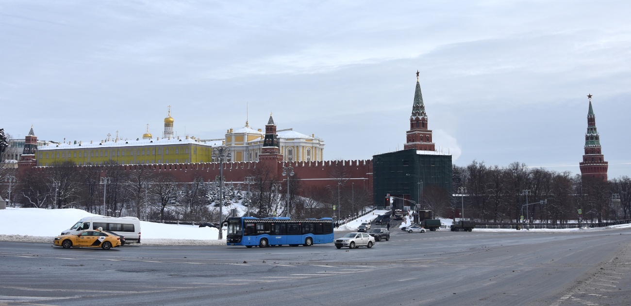 Москва, Кремль, Оружейная башня; Кремль, Боровицкая башня; Кремль, Водовзводная башня