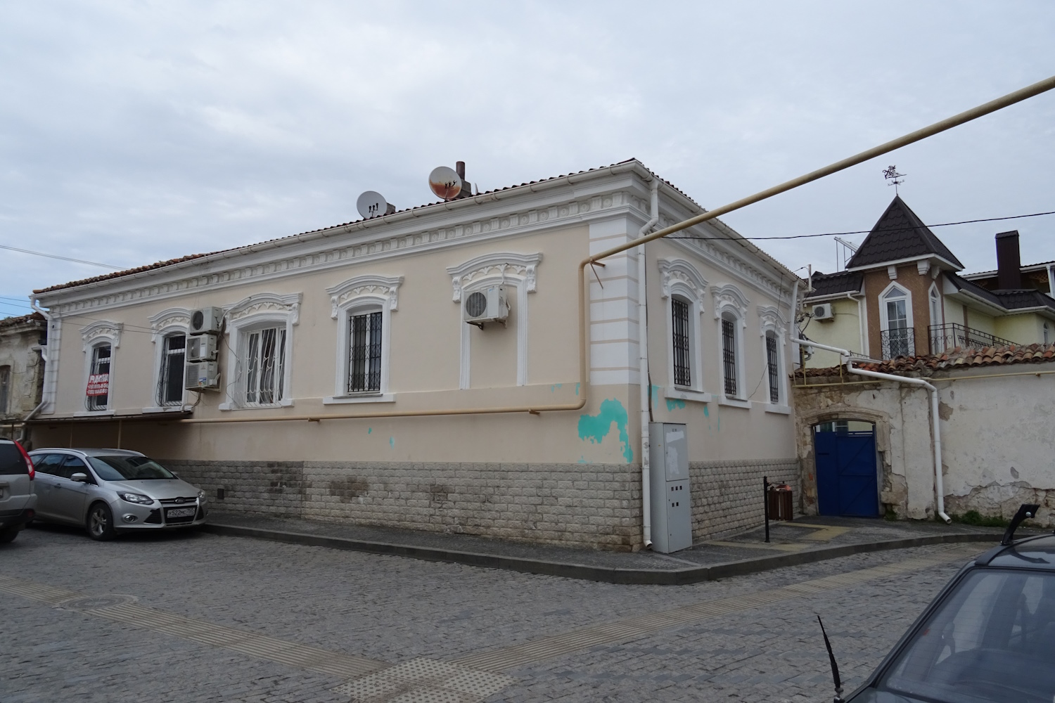 Евпатория, Красноармейская улица, 22